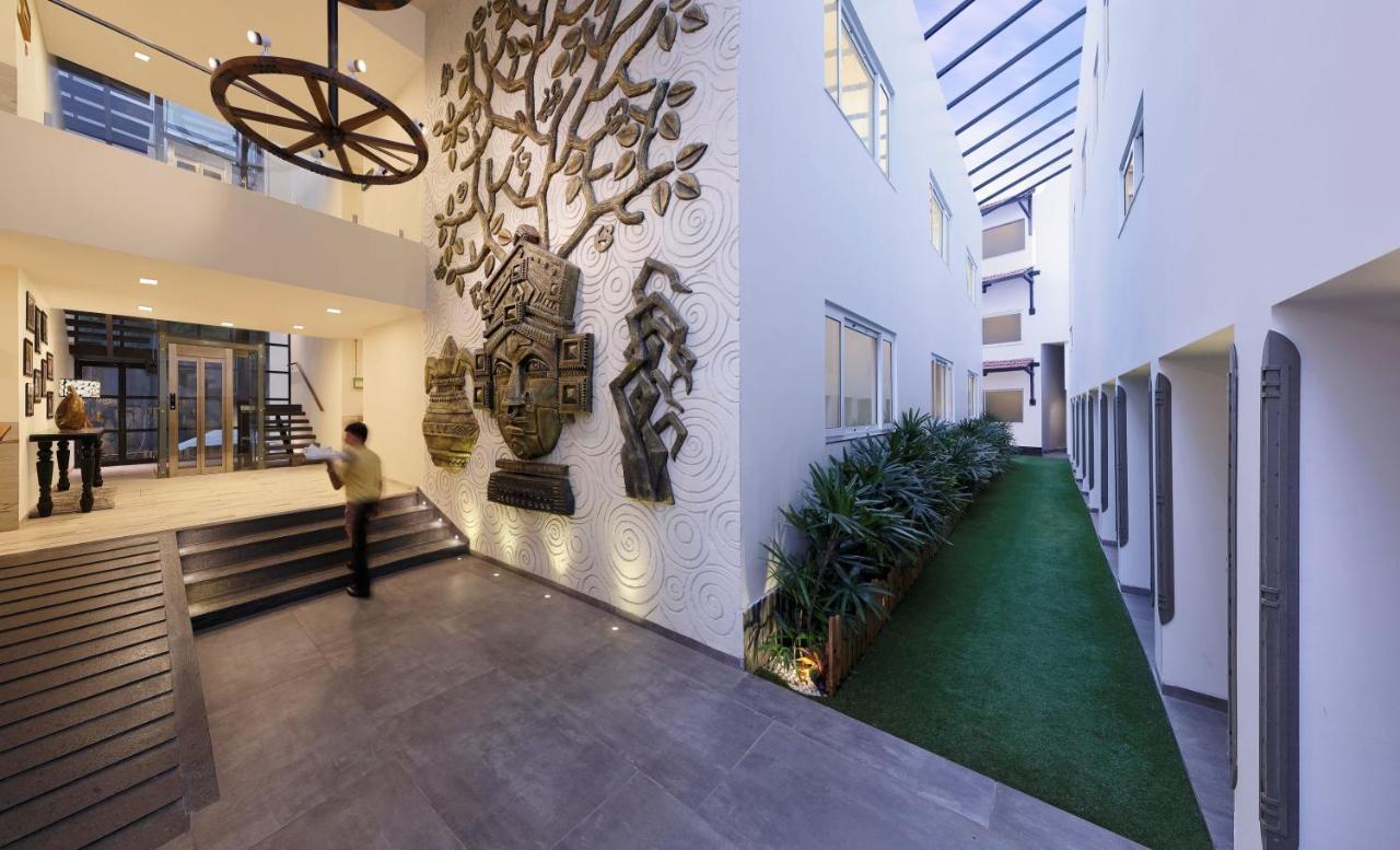 The Andhra Art & Craft Hotel Visakhapatnam Extérieur photo